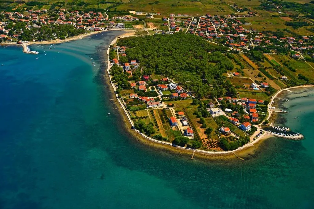 Villa with Swimming Pool in Vir, Croatia
