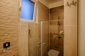 Modern Apartment in Krk for 4 Guests Near Beach