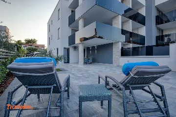 Modern Apartment in Krk for 4 Guests Near Beach