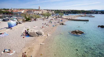 Modern Apartment in Krk for 4 Guests Near Beach