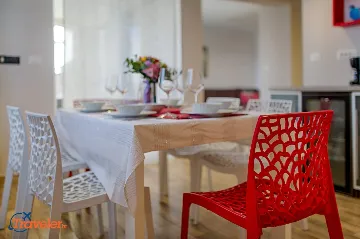 4-Bedroom Villa in Brzac with Private Pool