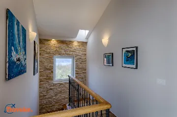 4-Bedroom Villa in Brzac with Private Pool