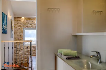 4-Bedroom Villa in Brzac with Private Pool