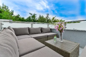 Zaton Villa with Pool and Sea-View Roof Terrace