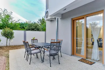 Zaton Villa with Pool and Sea-View Roof Terrace