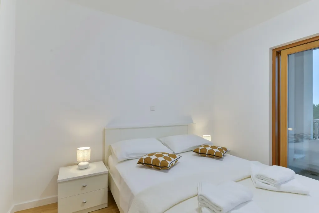 Zaton Villa with Pool and Sea-View Roof Terrace