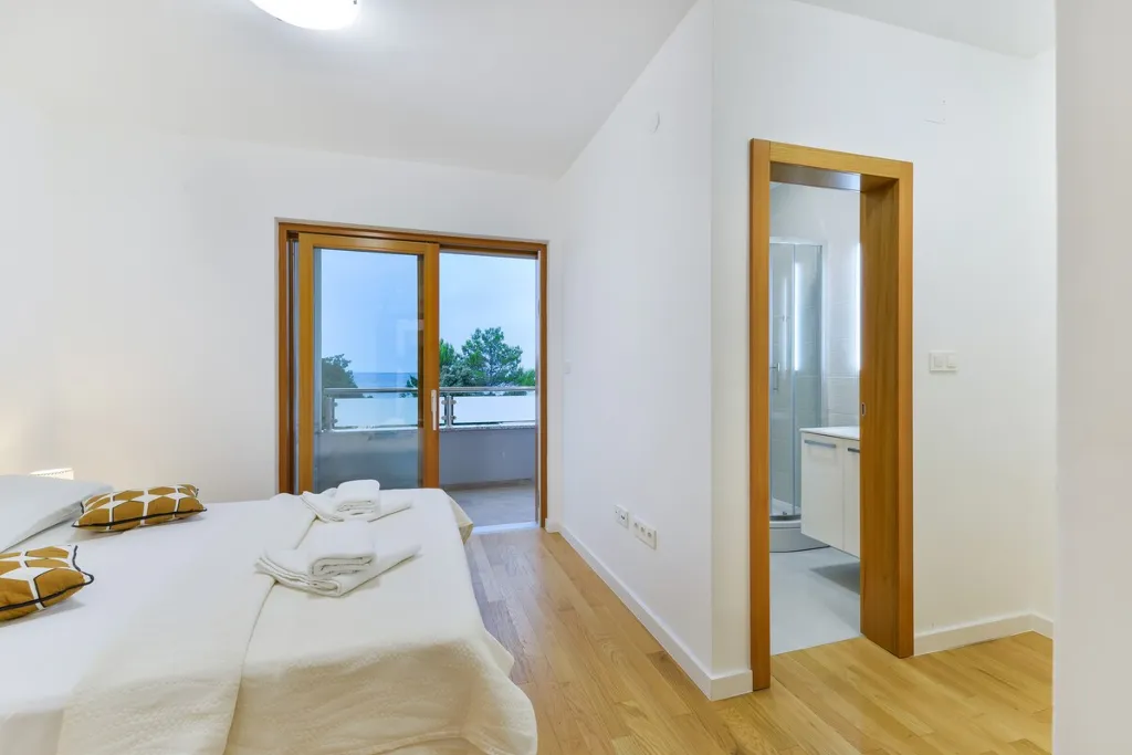 Zaton Villa with Pool and Sea-View Roof Terrace