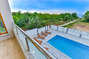 Zaton Villa with Pool and Sea-View Roof Terrace