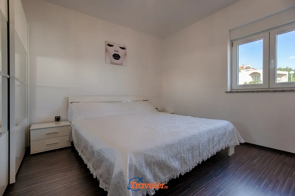 Crikvenica 4-Bedroom Villa for 10 Guests with Pool