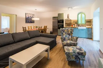 Villa in Vrbnik for 6 Guests with Pool