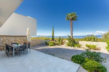 Villa in Gabonjin with Private 55 m² Pool