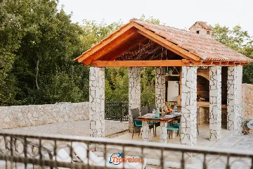 Villa with Pool and Sea View in Donja Hlapa