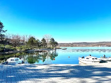 Villa with Pool and Sea View in Donja Hlapa