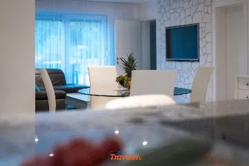 Villa with Pool and Sea View in Donja Hlapa