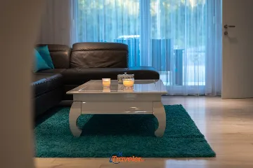 Villa with Pool and Sea View in Donja Hlapa