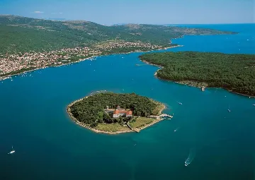 Villa with Pool and Sea View in Donja Hlapa