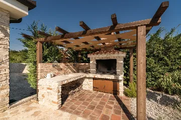 4-Bedroom Villa in Kras with Heated Pool