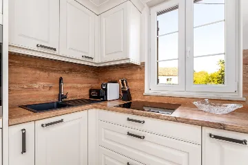 4-Bedroom Villa in Kras with Heated Pool