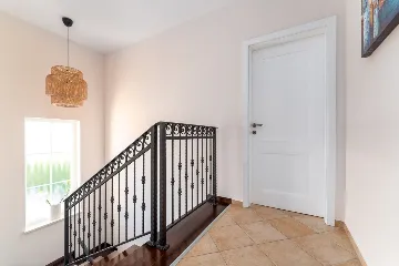 4-Bedroom Villa in Kras with Heated Pool