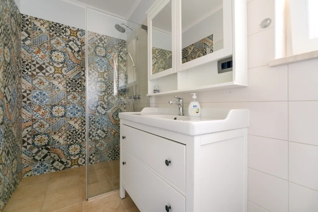 4-Bedroom Villa in Kras with Heated Pool