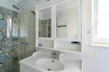 4-Bedroom Villa in Kras with Heated Pool