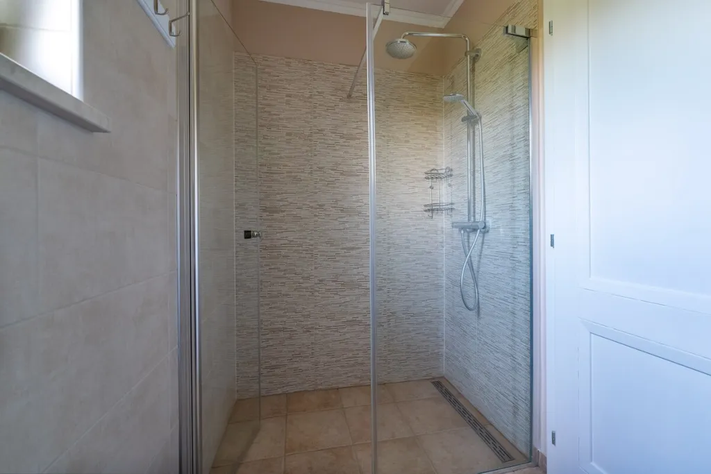 4-Bedroom Villa in Kras with Heated Pool