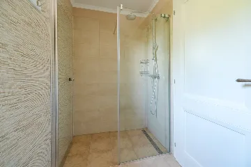 4-Bedroom Villa in Kras with Heated Pool