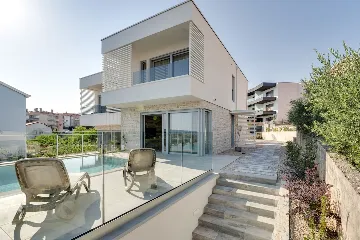 Modern Semi-Detached Villa in Krk for 6 Guests