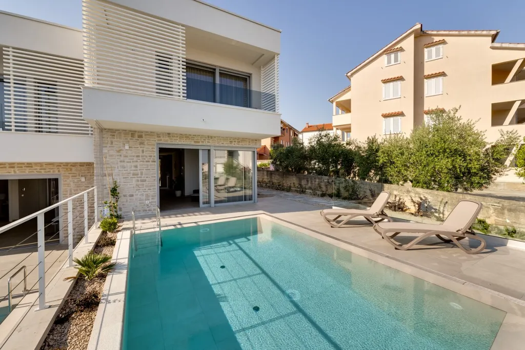 Modern Semi-Detached Villa in Krk for 6 Guests