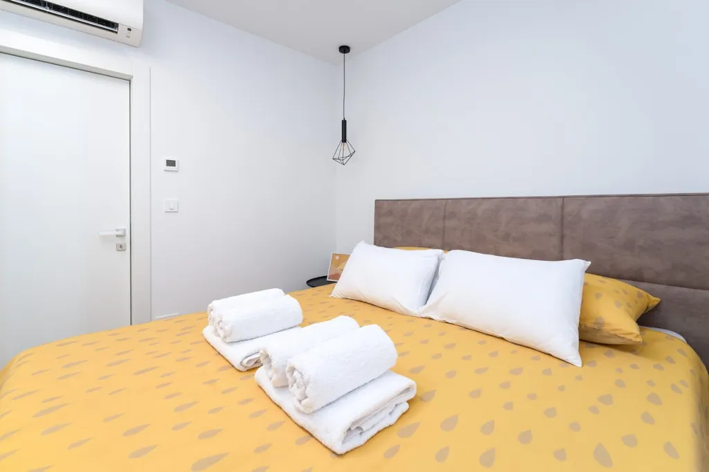 Modern Semi-Detached Villa in Krk for 6 Guests