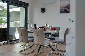 3-Bedroom Villa with Pool in Risika, Croatia