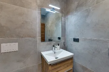 3-Bedroom Villa with Pool in Risika, Croatia