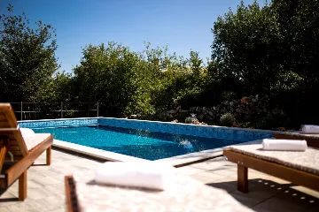 House in Gostinjac for up to 8 guests