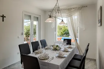 House in Gostinjac for up to 8 guests