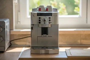 4-Bedroom House with Pool in Žgaljići (8 guests)