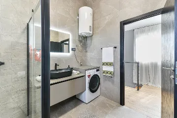 3-Bedroom House with Pool in Vir, Croatia