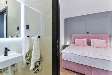 3-Bedroom House with Pool in Vir, Croatia