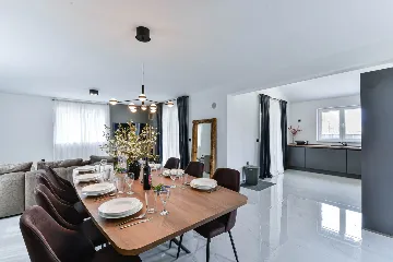 3-Bedroom House with Pool in Vir, Croatia