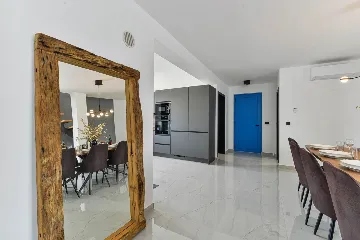 3-Bedroom House with Pool in Vir, Croatia