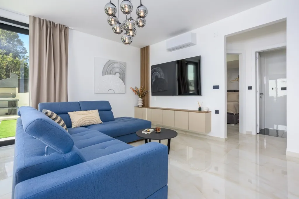 4-Bedroom House in Krk for 8 with Heated Pool