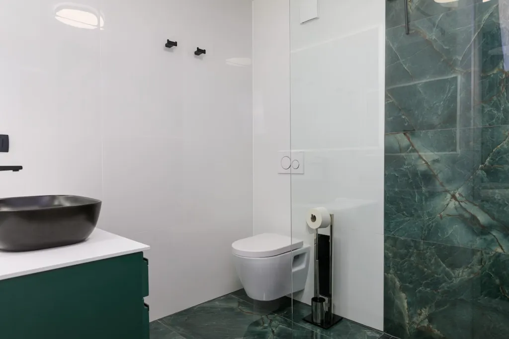 4-Bedroom House in Krk for 8 with Heated Pool