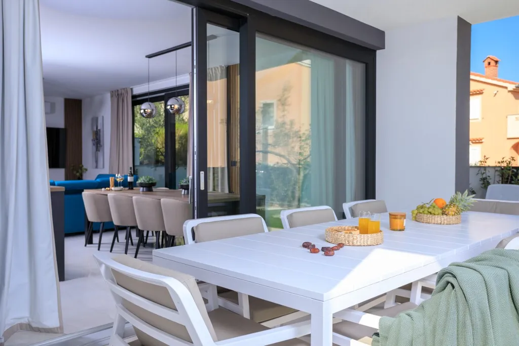 4-Bedroom Villa with Heated Pool in Krk