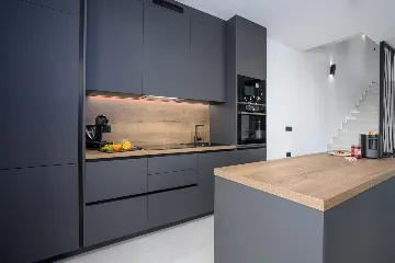 4-Bedroom Villa with Heated Pool in Krk