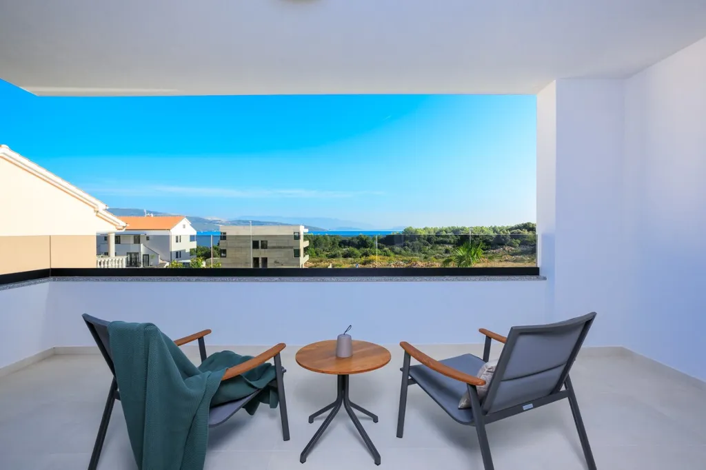 4-Bedroom Villa with Heated Pool in Krk