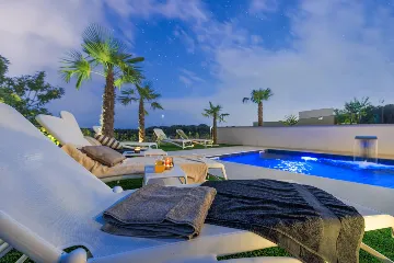 4-Bedroom Villa with Heated Pool in Krk