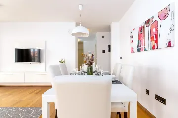 3-Bedroom Sea-View Apartment in Povile