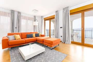 3-Bedroom Sea-View Apartment in Povile