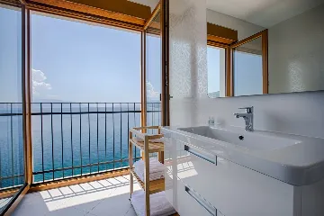 3-Bedroom Sea-View Apartment in Povile