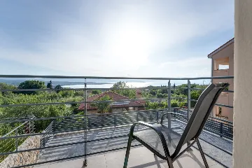 House in Sveti Vid for 8 guests with sea view pool