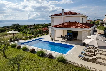 House in Sveti Vid for 8 guests with sea view pool
